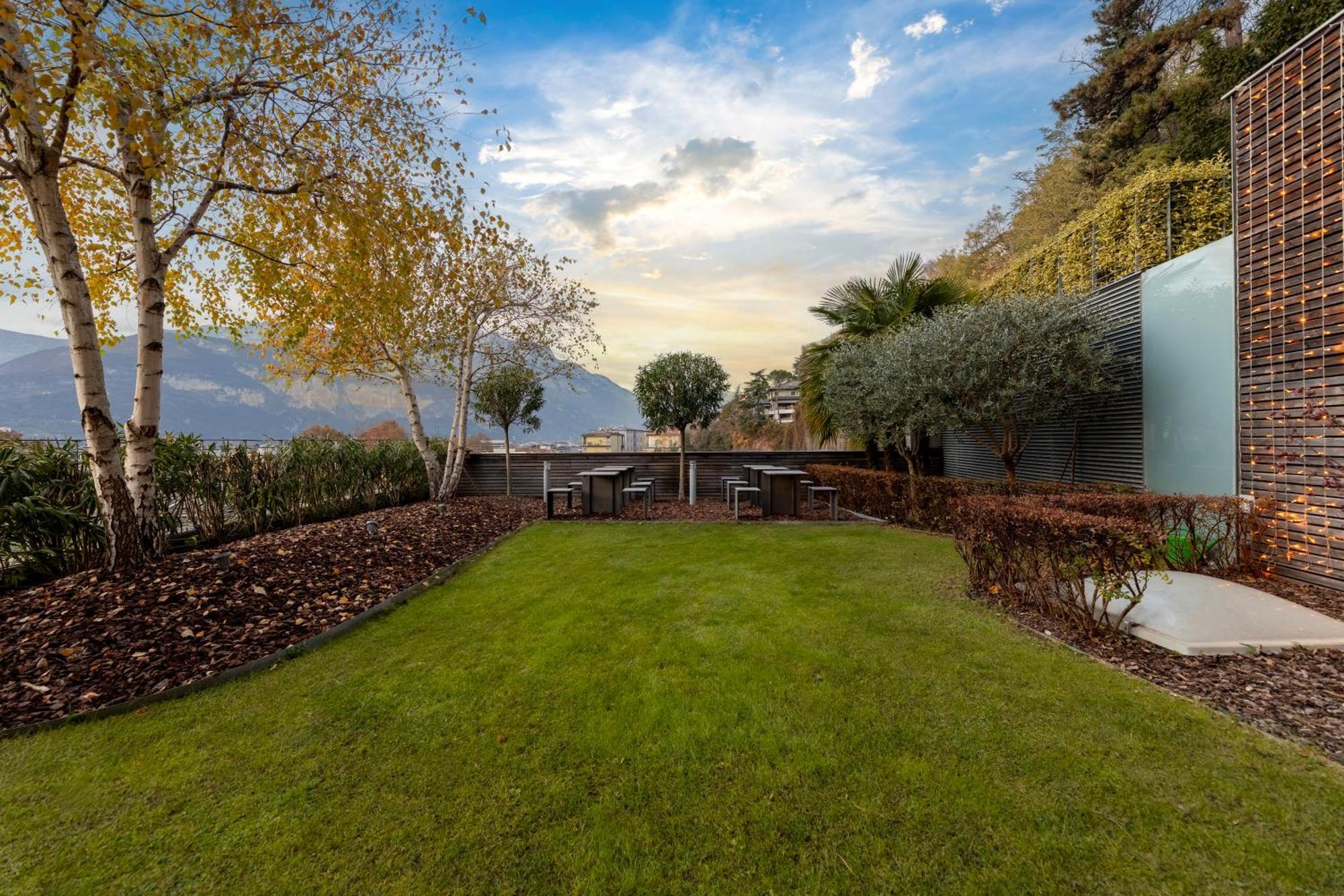 La Villa - Luxury Guest House Trento Esterno foto